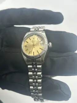 SILVER DATE