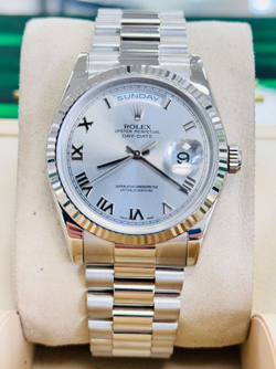 118239 SILVER ROMAN