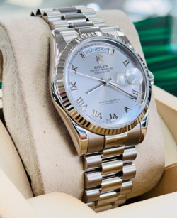 Rolex President Day Date 36mm 118239 Silver Roman Dial 18k White Gold Watch 2001