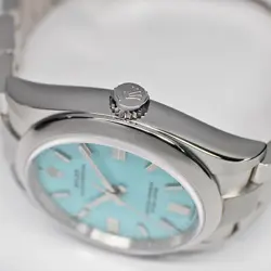 126000 RANDOM AUTOMATIC