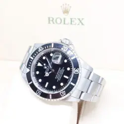 ROLEX 40MM DATE SUBMARINER 16610 (Y SERIES)