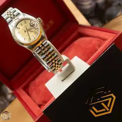 26 CHAMPAGNE DIAL