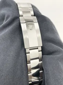 ROLEX MILGAUSS 116400GV BLACK DIAL COMPLETE SET 2022 VERY WELL CARED FOR 40MM