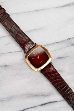 Vintage Rolex Cellini Tank 4084 70s Manual Wind 18K Yellow Gold Red Dial