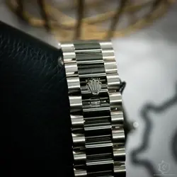 DAY-DATE 228239