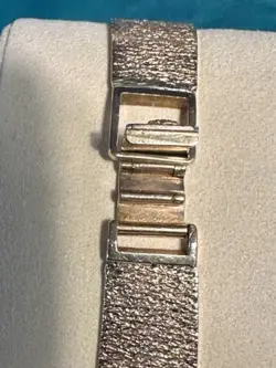 DIAMOND WATCH IN