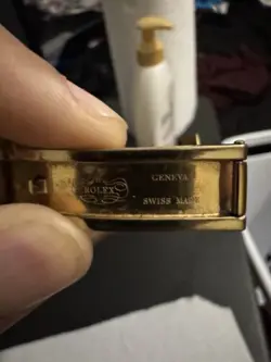 DAY-DATE GOLD