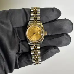 CHAMPAGNE DIAL WATCH