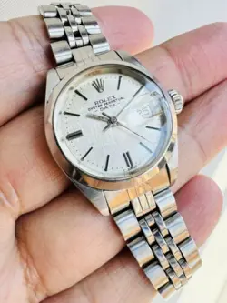 AUTOMATIC WATCH!!!