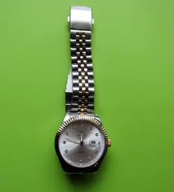 QUARTZ STAINLESS