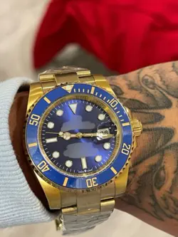 LUXURY GOLD WATCH