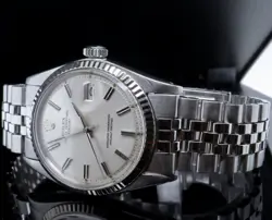 STEEL WATCH 1570