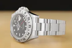 HOLES BLACK DIAL