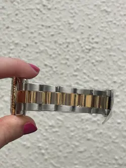 MIDSIZE YACHT-MASTER