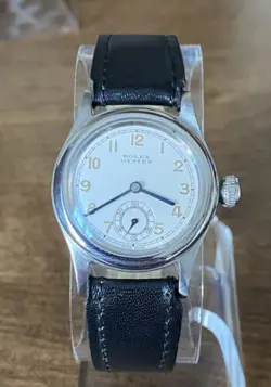 HAND-WIND WATCH MINT