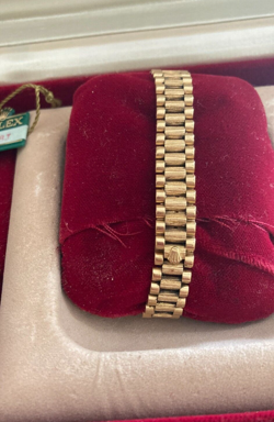 PRESIDENTIAL DATEJUST