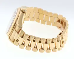DATE CHAMPAGNE DIAMOND