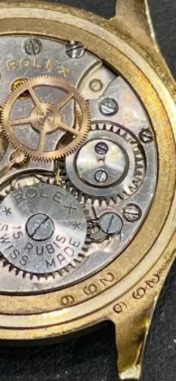9CT GOLD MENS