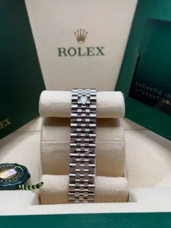 Rolex Datejust 31 NEW 2024 Pink Diamond Roman Diamond Bezel 278384RBR Jubilee