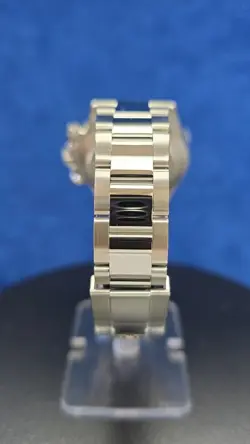 SILVER BEZEL W/BOX