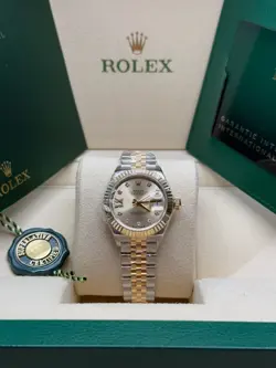 MINT 2022 CHAMPAGNE