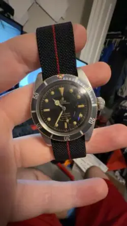 TRIANGLE BEZEL.