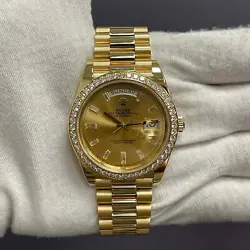DAY-DATE 40MM CHAMPAGNE