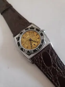 BEZEL TIMEPIECE