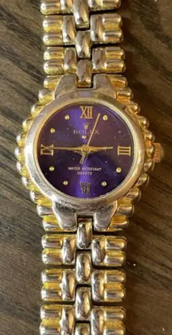 PURPLE DIAL WRISTWATCH