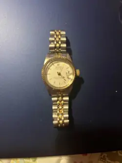 QUARTZ DAY-DATE LADIES
