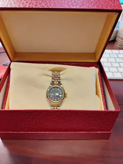 SWISS WATCH~BOX/PAPERS