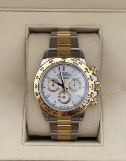 WATCH WITH BOX/CARD