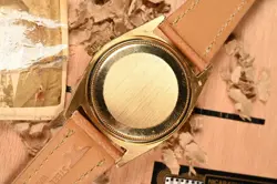 Rolex Datejust 1601 18kt yellow gold with linen dial