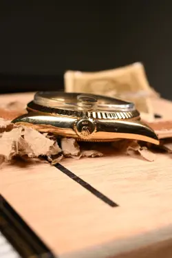 Rolex Datejust 1601 18kt yellow gold with linen dial