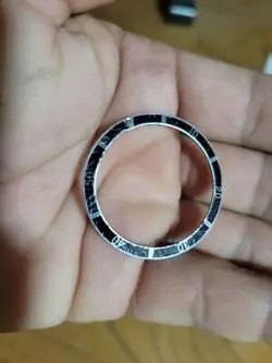 WRISTWATCH HAND