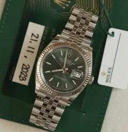 BEZEL 2023 SLIDER