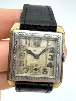 SIGNED SQUARE TWO