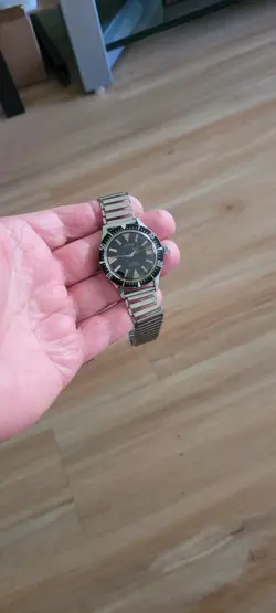 vintage divers Hilton 17 jewel watch, nice patina,bonklip bracelet,read details!