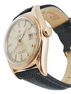 ROSE GOLD WRISTWATCH