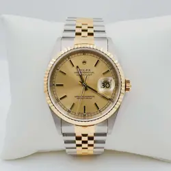 WITH CHAMPAIGN DIAL.