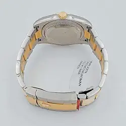 WRISTWATCH WITH EGG