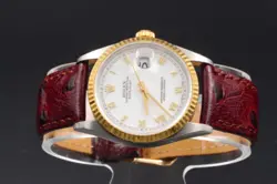 WHITE DIAL LEATHER