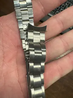 Rolex Oyster Perpetual Date 1967 34mm - rare silver dial