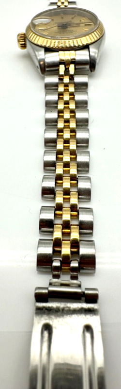 WRISTWATCH AS