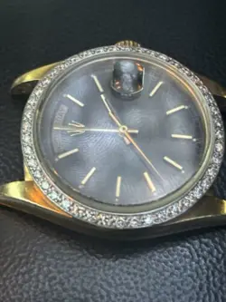 PRESIDENTIAL DIAMOND BEZEL