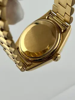 DATE CHAMPAGNE DIAMOND