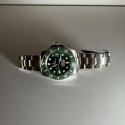 SUBMARINER GREEN CERAMIC