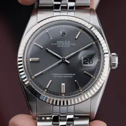 1968 GREY PIE-PAN