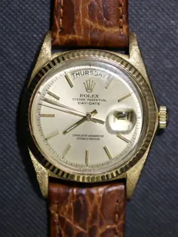 DAY-DATE SOLID