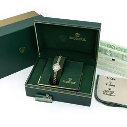 WATCH 8418